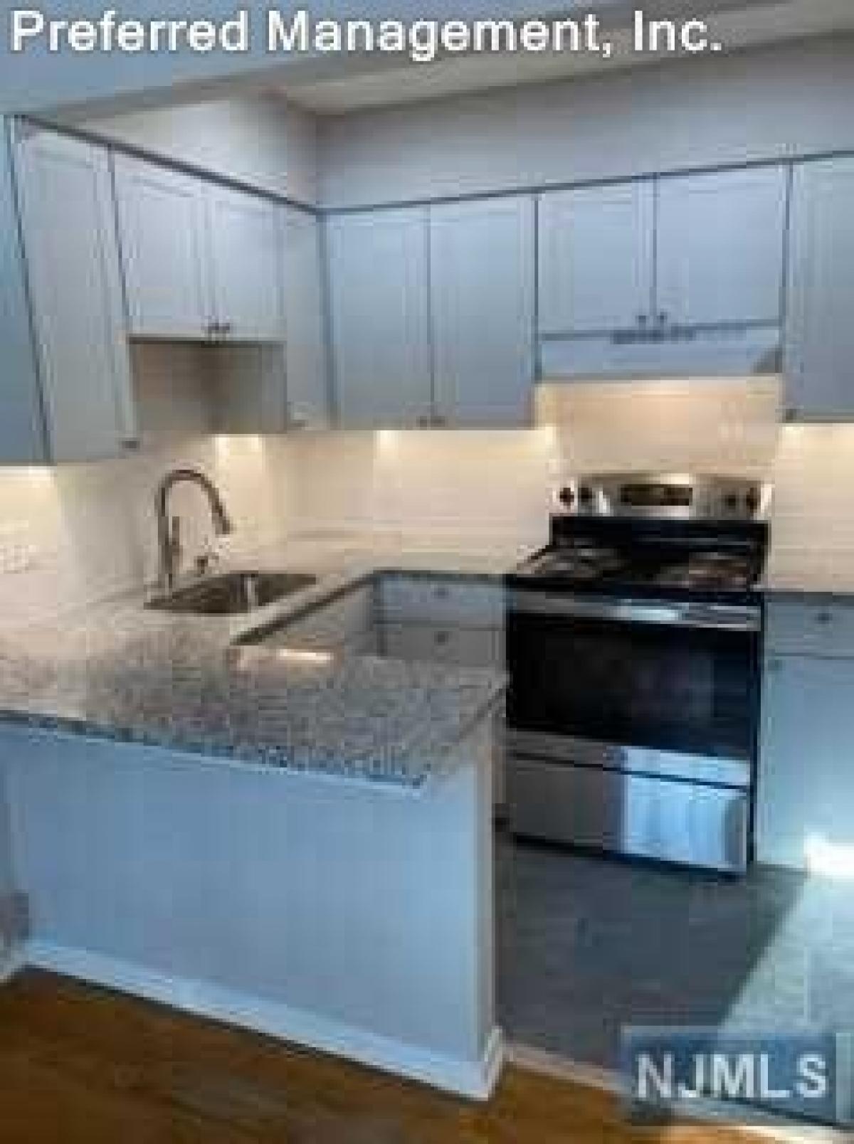 Picture of Apartment For Rent in Leonia, New Jersey, United States