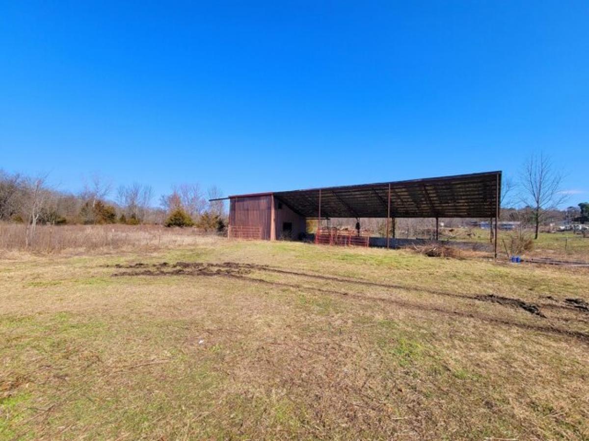 Picture of Home For Sale in Plainview, Arkansas, United States