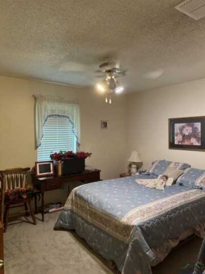 Home For Sale in Waskom, Texas