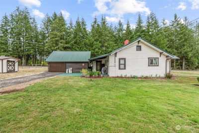 Home For Sale in Chehalis, Washington