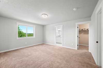 Home For Sale in Ridgefield, Washington