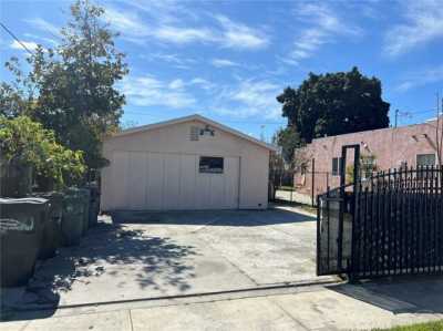 Home For Sale in Compton, California