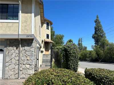 Home For Sale in Agoura Hills, California