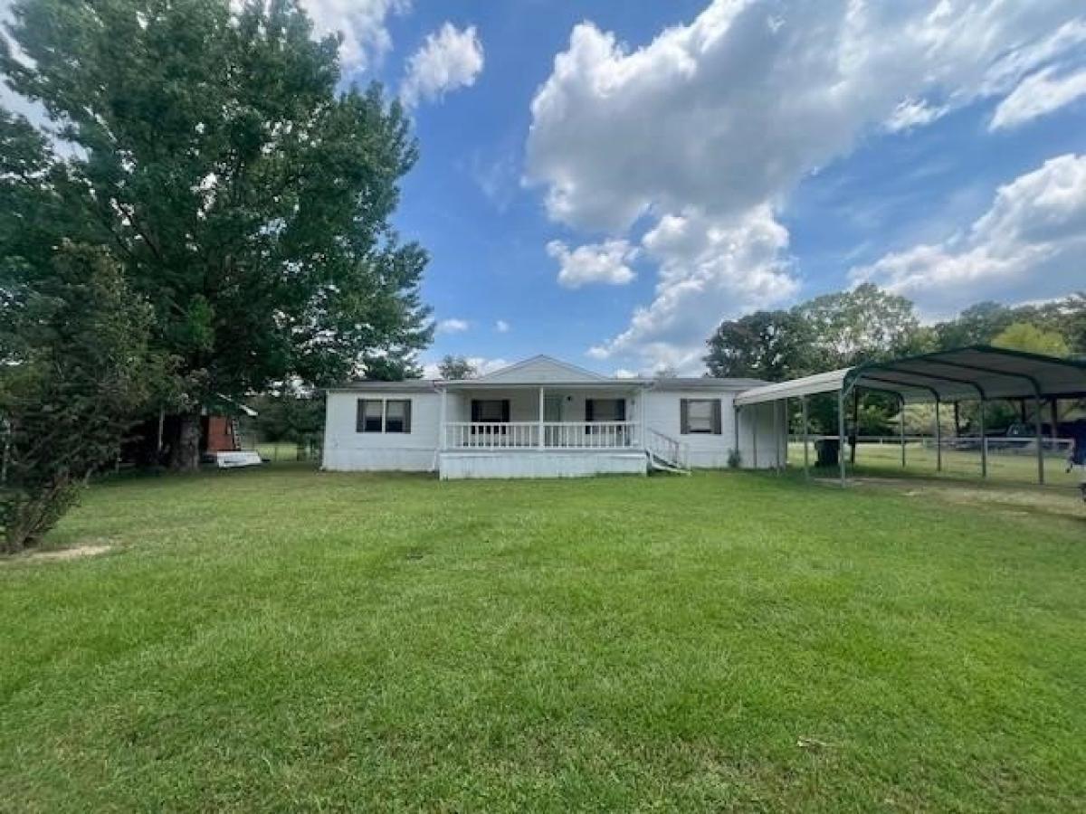 Picture of Home For Sale in Cherokee, Alabama, United States