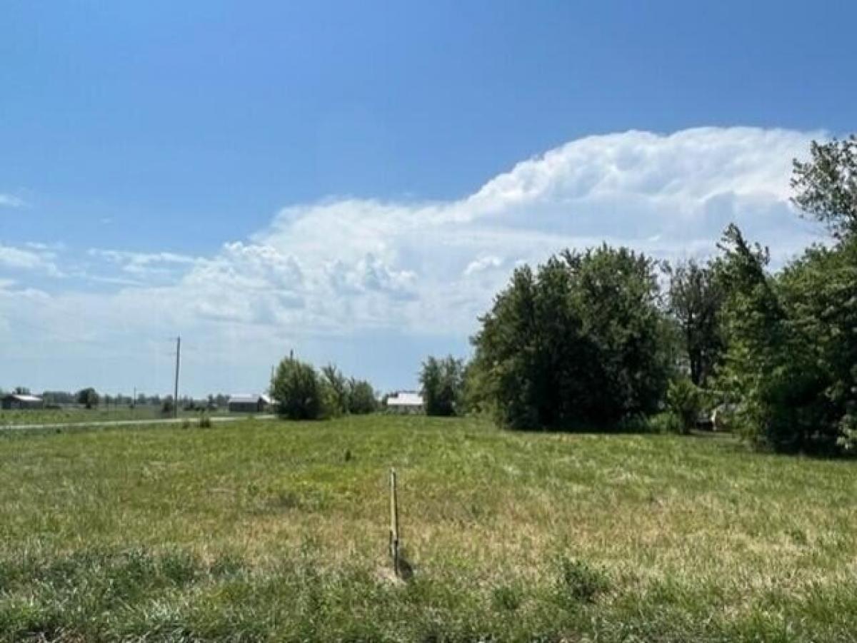 Picture of Residential Land For Sale in Clark, Missouri, United States