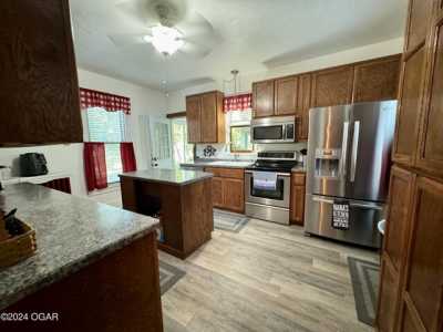 Home For Sale in Neosho, Missouri