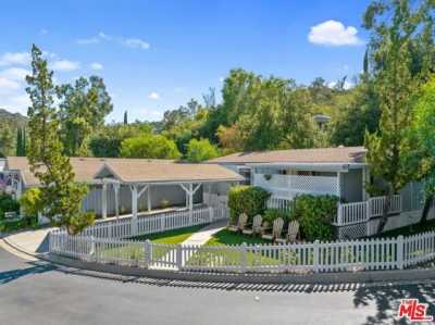 Home For Sale in Calabasas, California