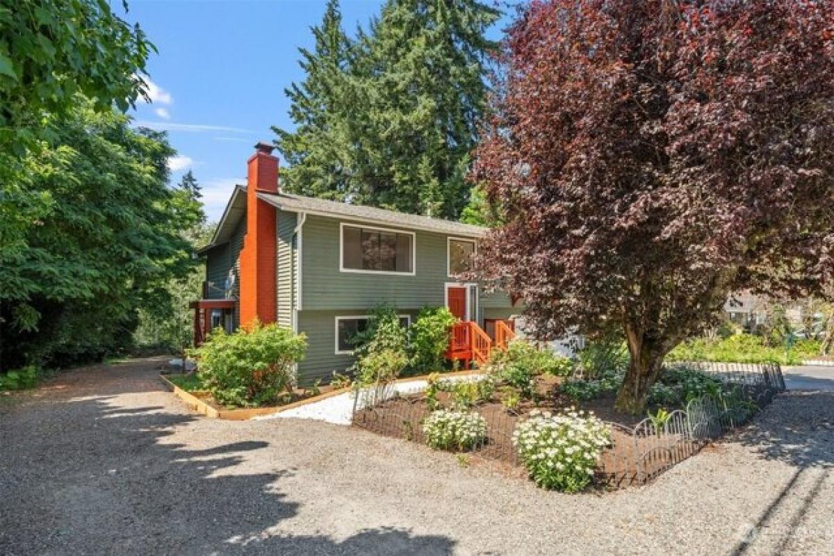 Picture of Home For Sale in Redmond, Washington, United States