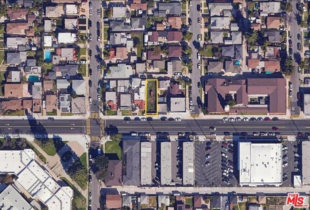 Picture of Residential Land For Sale in Long Beach, California, United States