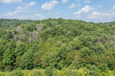 Home For Sale in Christiana, Tennessee