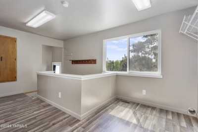 Home For Sale in Prosser, Washington