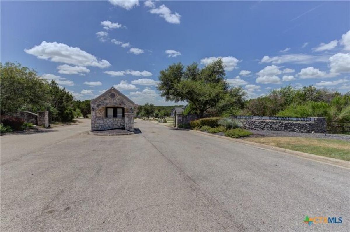 Picture of Residential Land For Sale in New Braunfels, Texas, United States