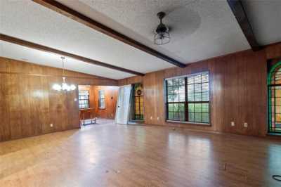 Home For Sale in Wolfe City, Texas