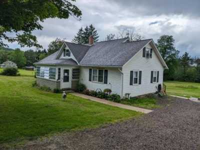 Home For Sale in Stoystown, Pennsylvania