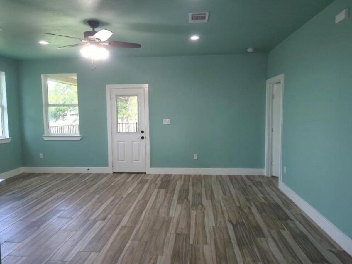 Picture of Home For Rent in Cedar Creek, Texas, United States