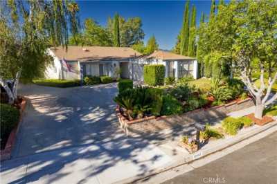 Home For Sale in Canyon Country, California