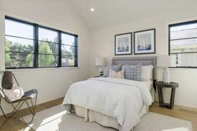 Home For Sale in Burlingame, California