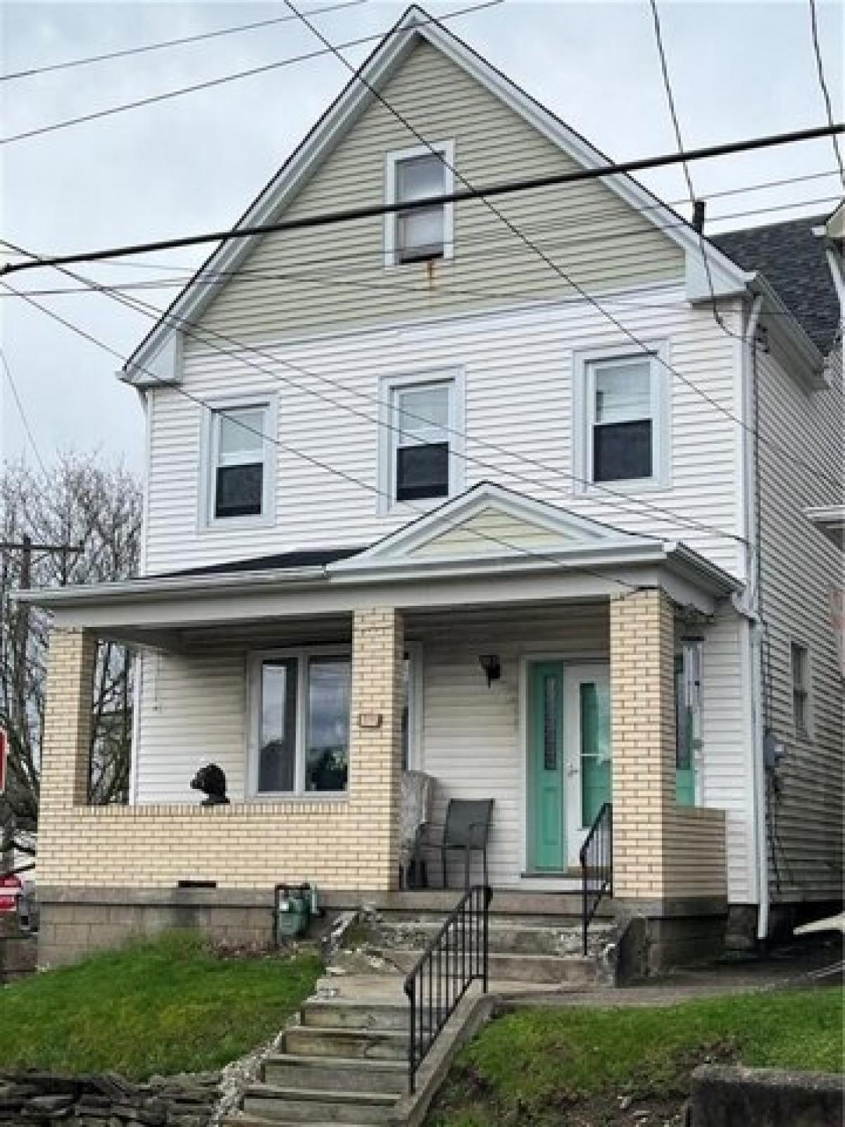 Picture of Home For Sale in Mckeesport, Pennsylvania, United States