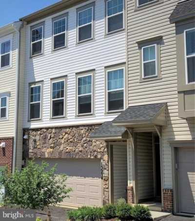 Home For Rent in Clarksburg, Maryland