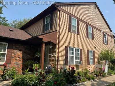 Home For Sale in Ypsilanti, Michigan