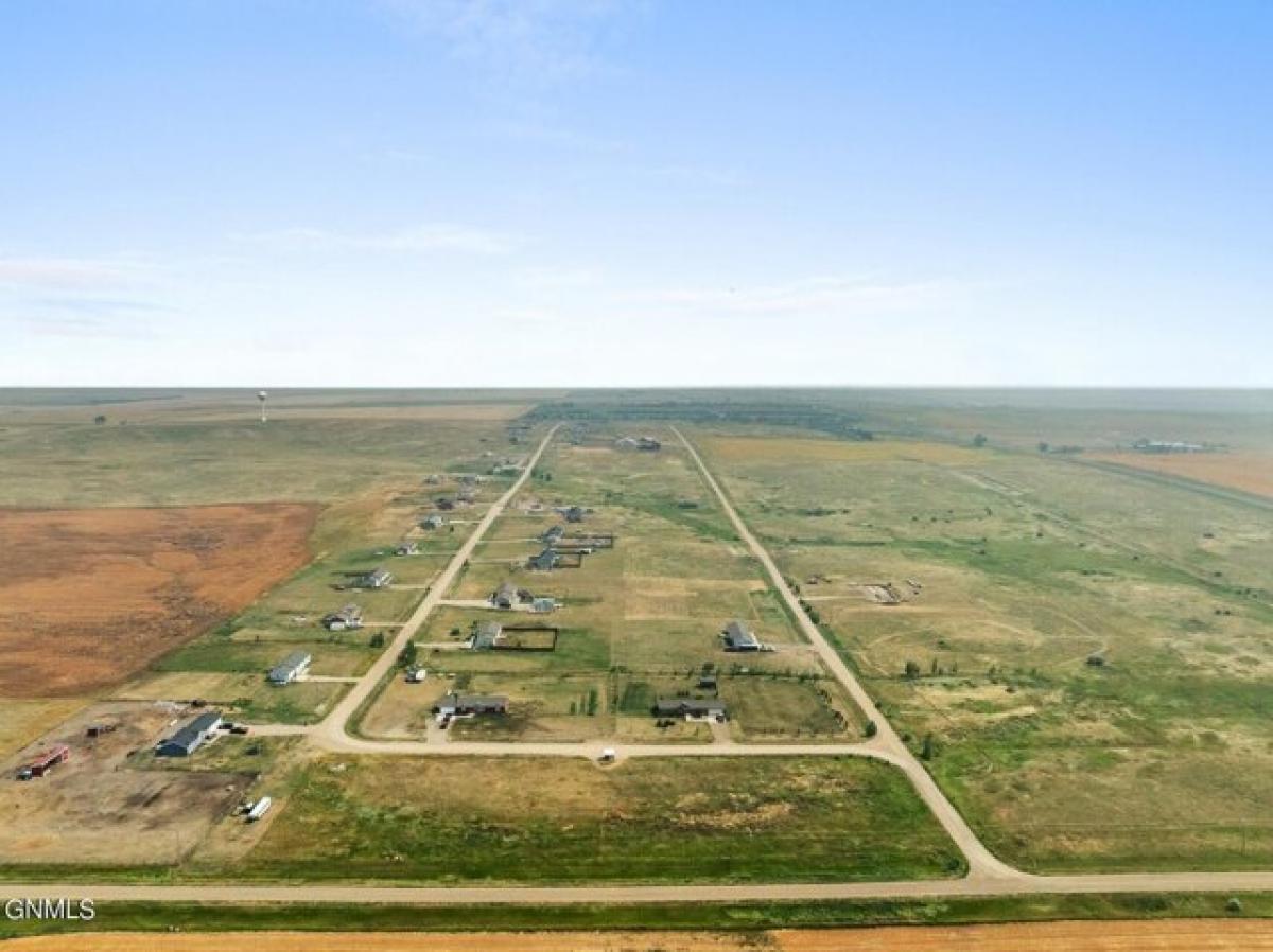 Picture of Residential Land For Sale in Williston, North Dakota, United States