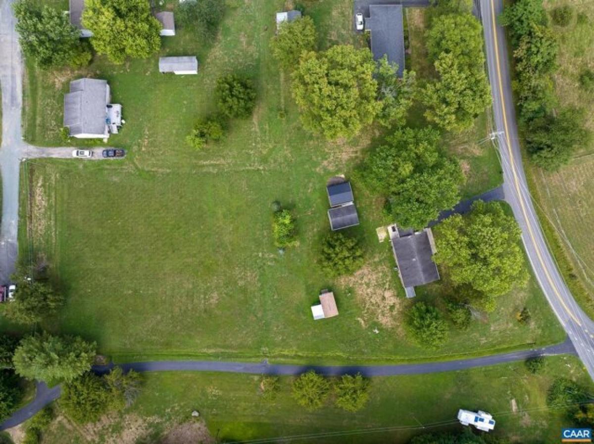 Picture of Residential Land For Sale in Crozet, Virginia, United States