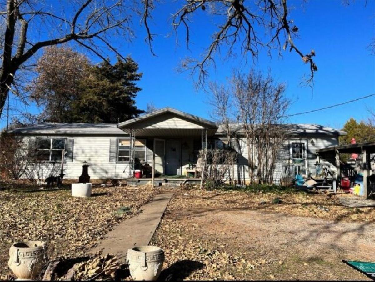 Picture of Home For Sale in Byars, Oklahoma, United States