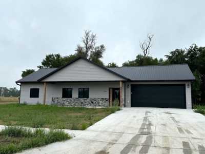 Home For Sale in Mitchell, South Dakota