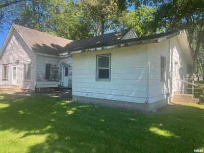 Home For Sale in Athens, Illinois