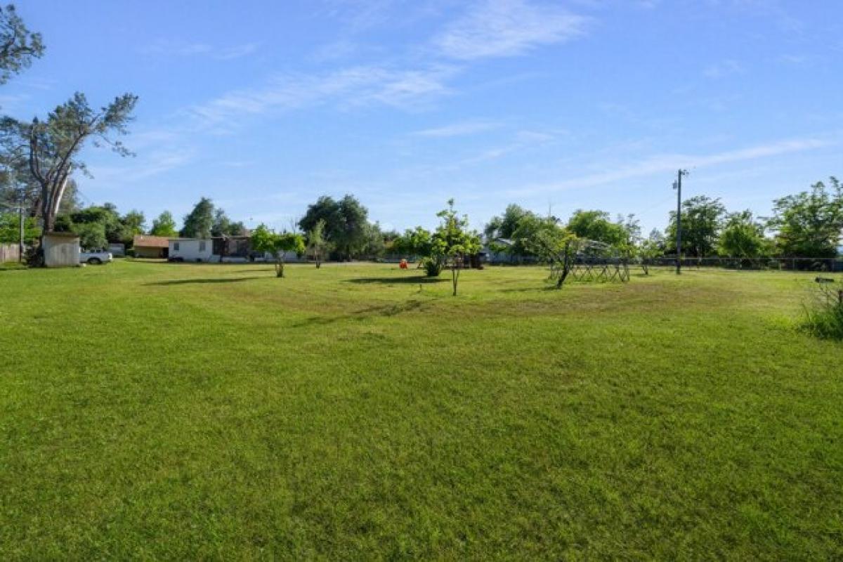 Picture of Home For Sale in Anderson, California, United States