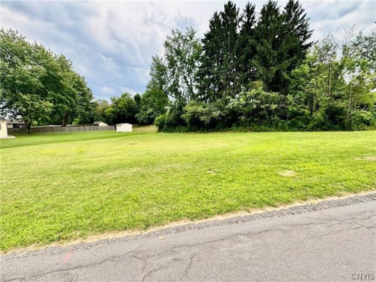 Picture of Residential Land For Sale in Syracuse, New York, United States