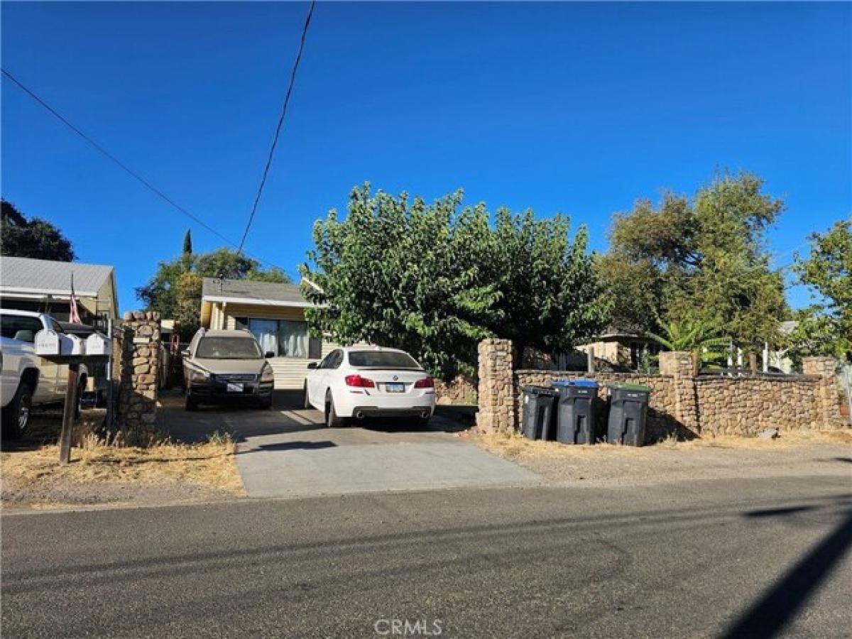 Picture of Home For Sale in Clearlake, California, United States