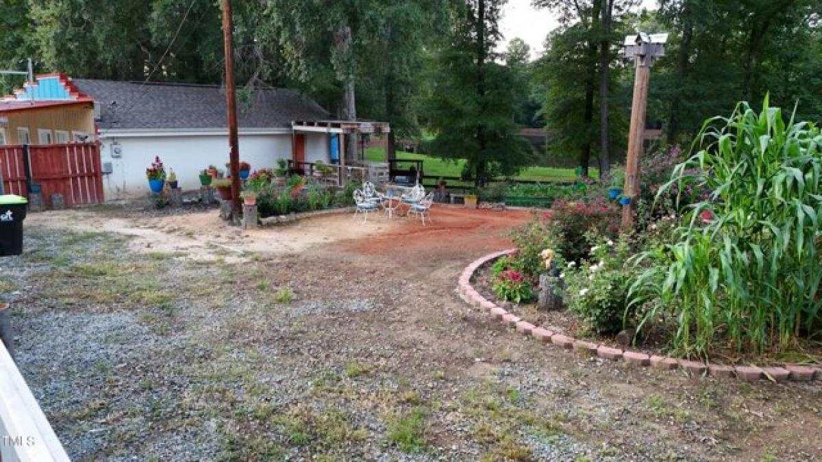 Picture of Home For Sale in Graham, North Carolina, United States