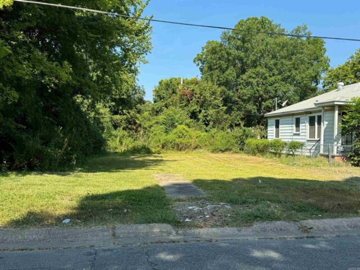 Picture of Residential Land For Sale in North Little Rock, Arkansas, United States