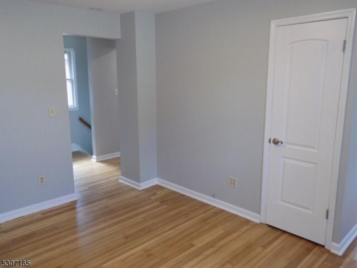 Picture of Apartment For Rent in Garwood, New Jersey, United States