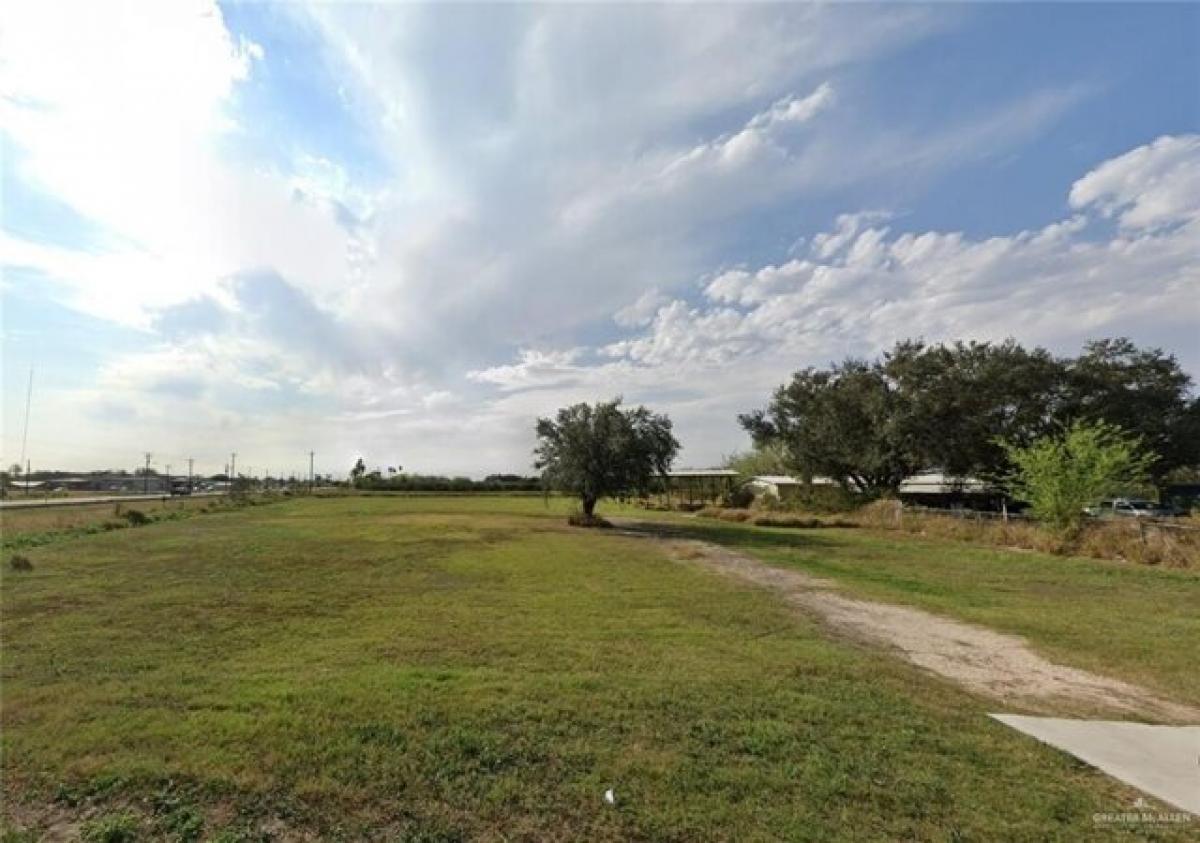 Picture of Residential Land For Sale in La Feria, Texas, United States