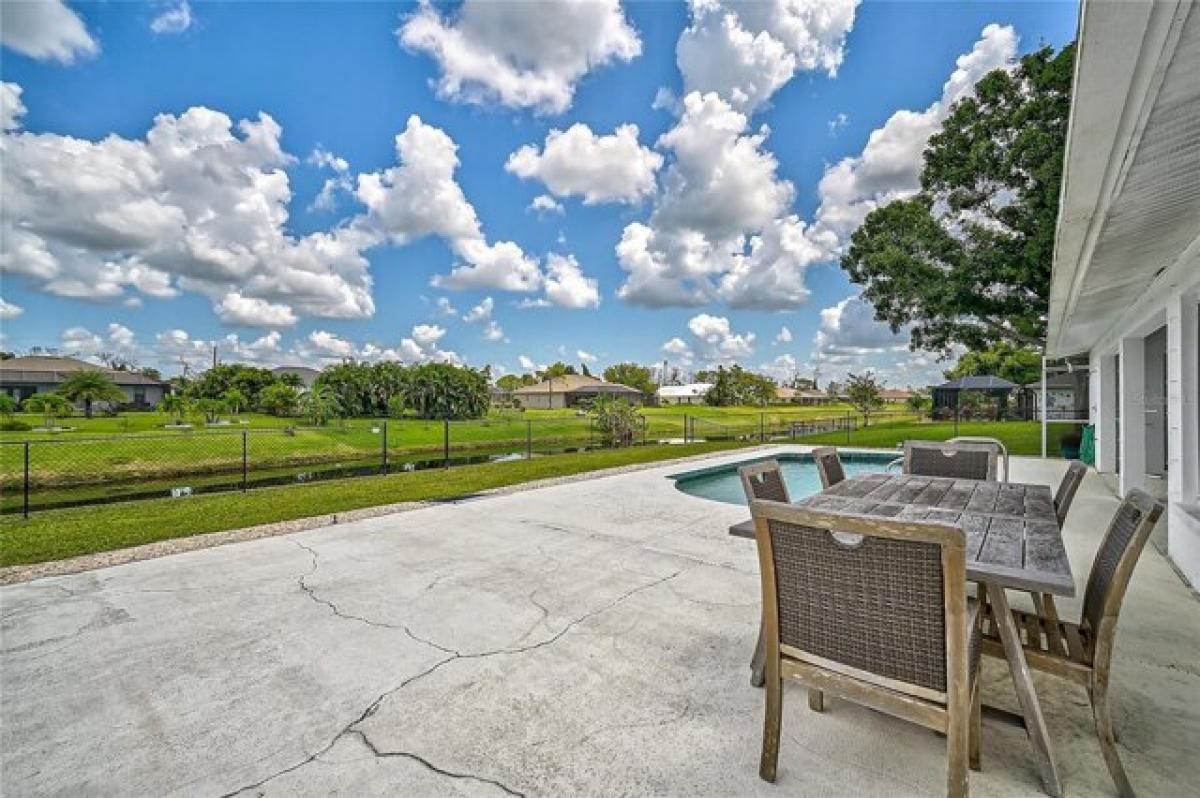 Picture of Home For Sale in Rotonda West, Florida, United States