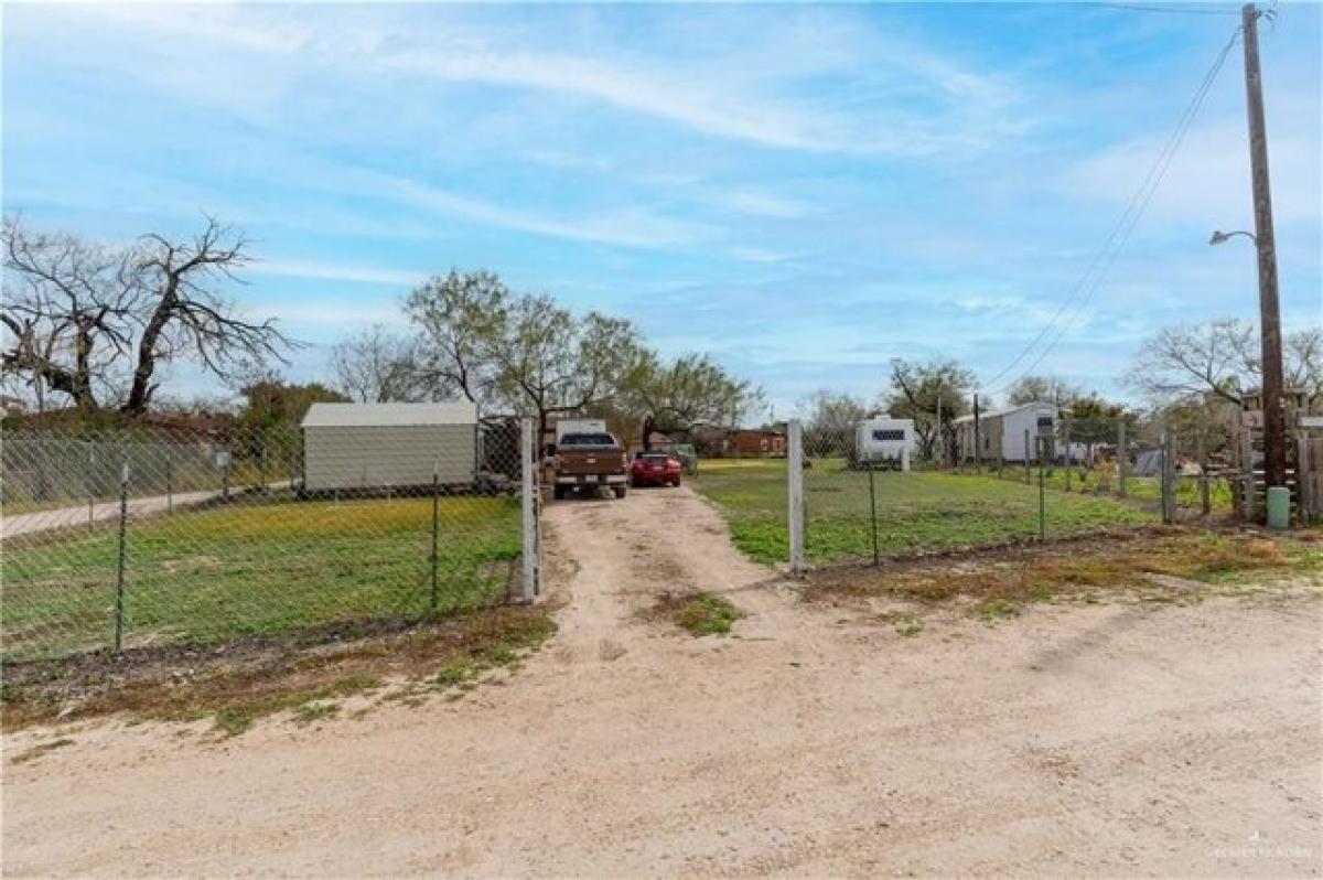 Picture of Residential Land For Sale in Mission, Texas, United States