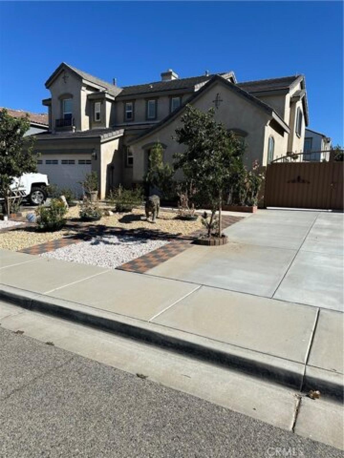 Picture of Home For Rent in Palmdale, California, United States