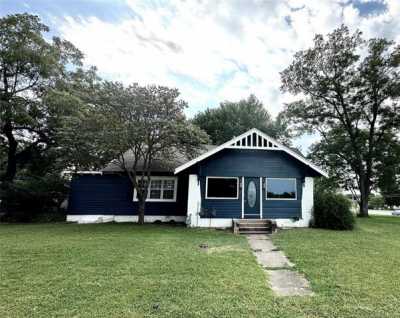 Home For Sale in Collinsville, Oklahoma