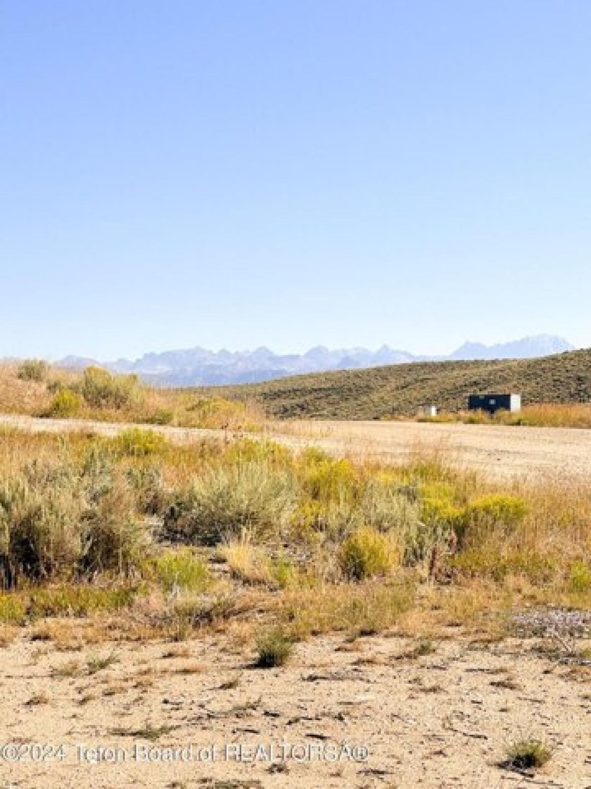 Picture of Residential Land For Sale in Pinedale, Wyoming, United States