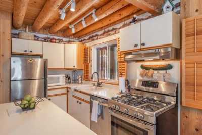 Home For Sale in Soda Springs, California