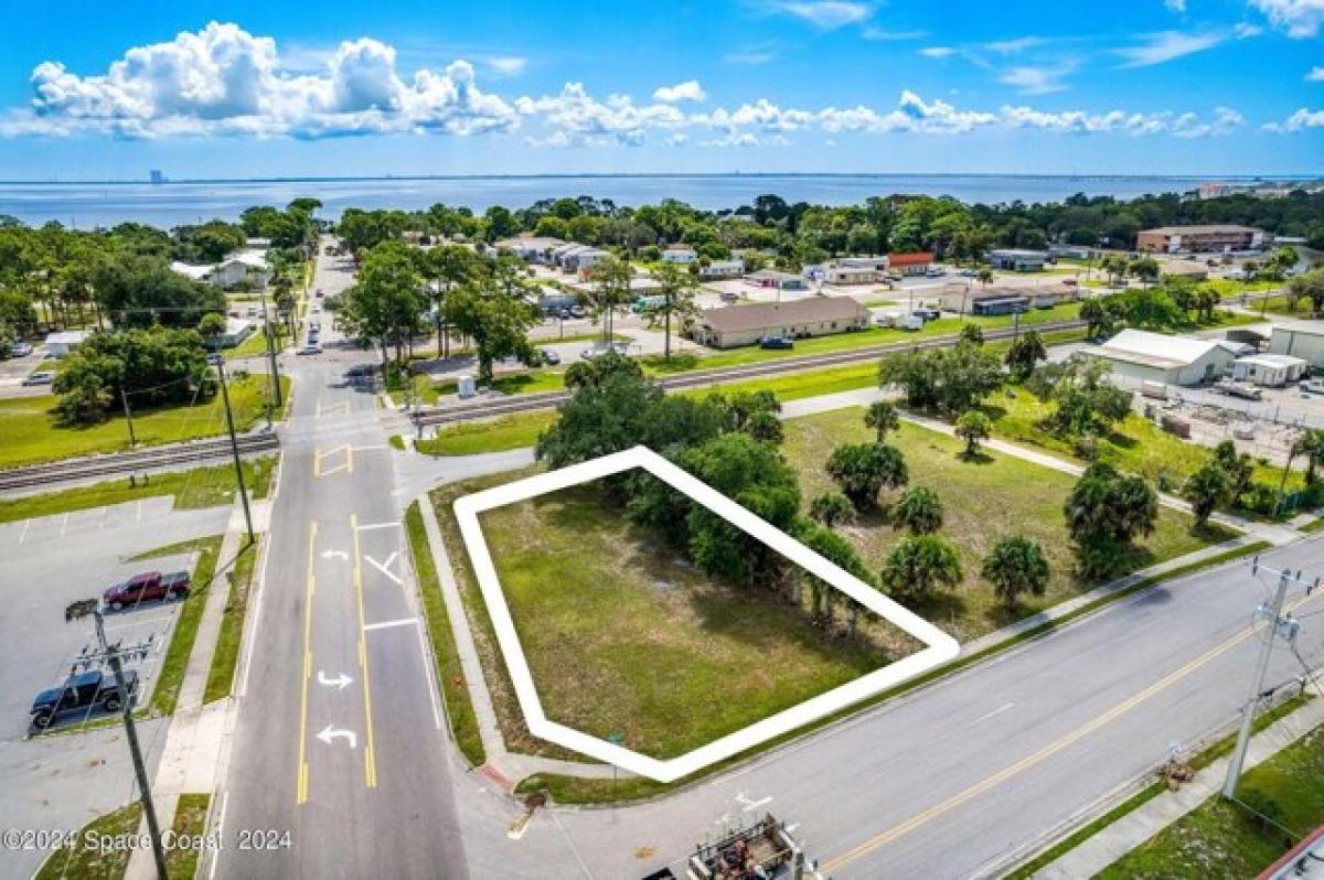 Picture of Residential Land For Sale in Titusville, Florida, United States