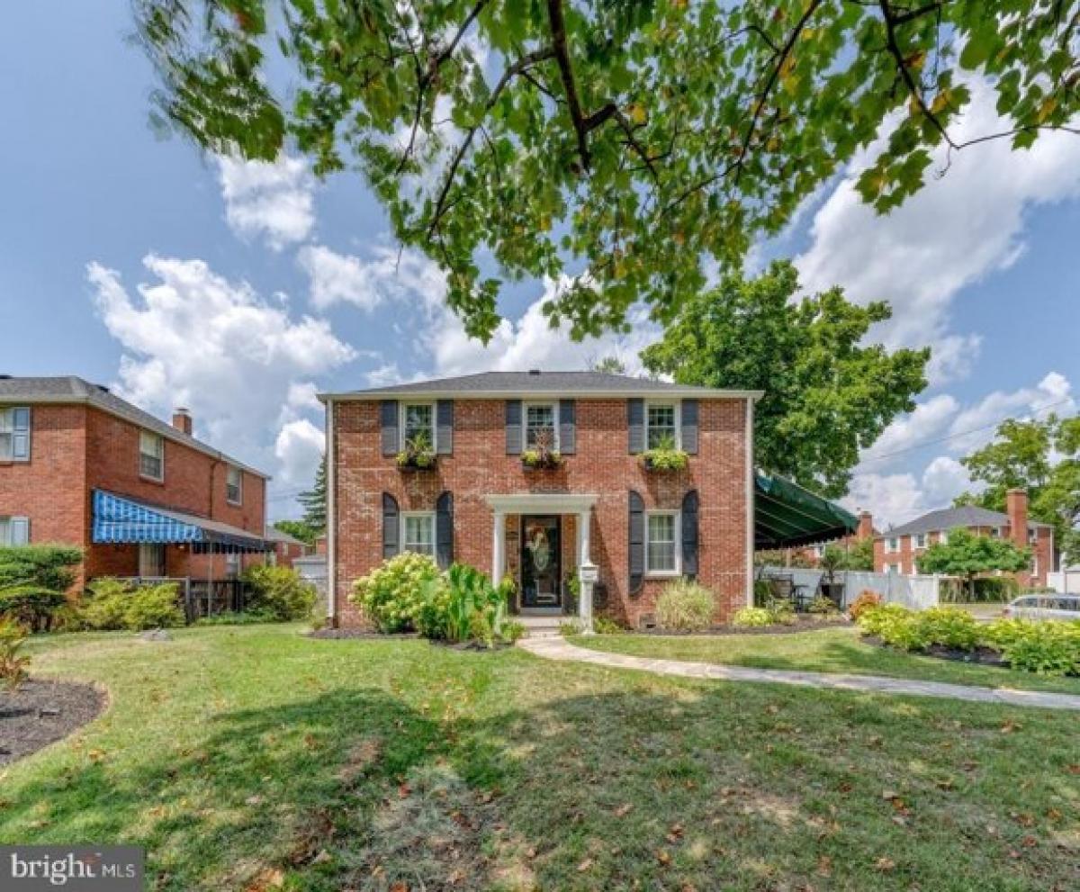 Picture of Home For Sale in Pikesville, Maryland, United States