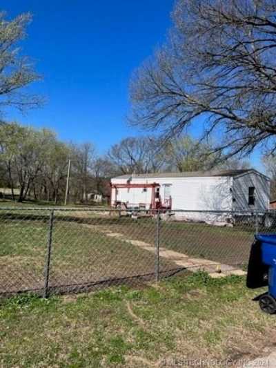 Home For Sale in Hominy, Oklahoma