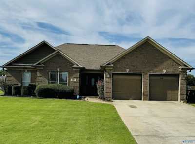 Home For Sale in Hazel Green, Alabama