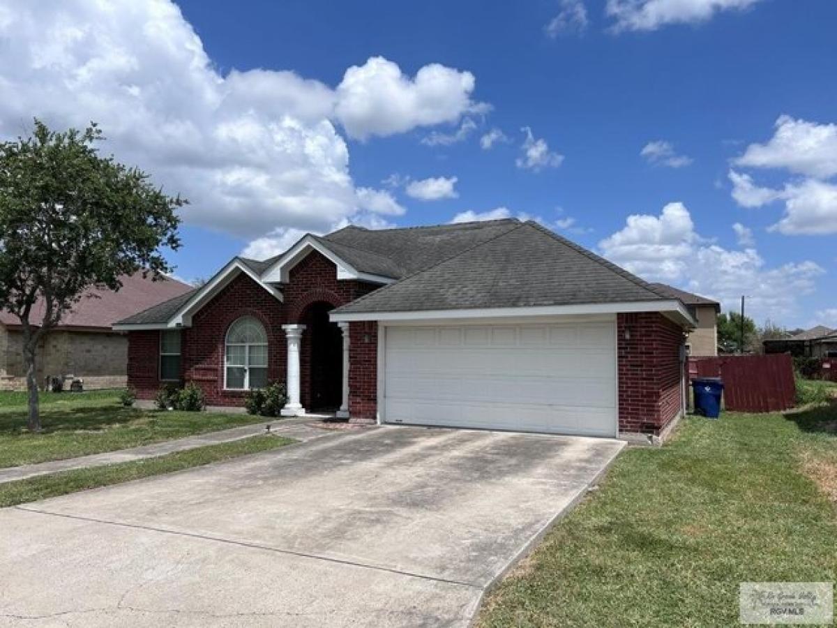 Picture of Home For Sale in Mercedes, Texas, United States