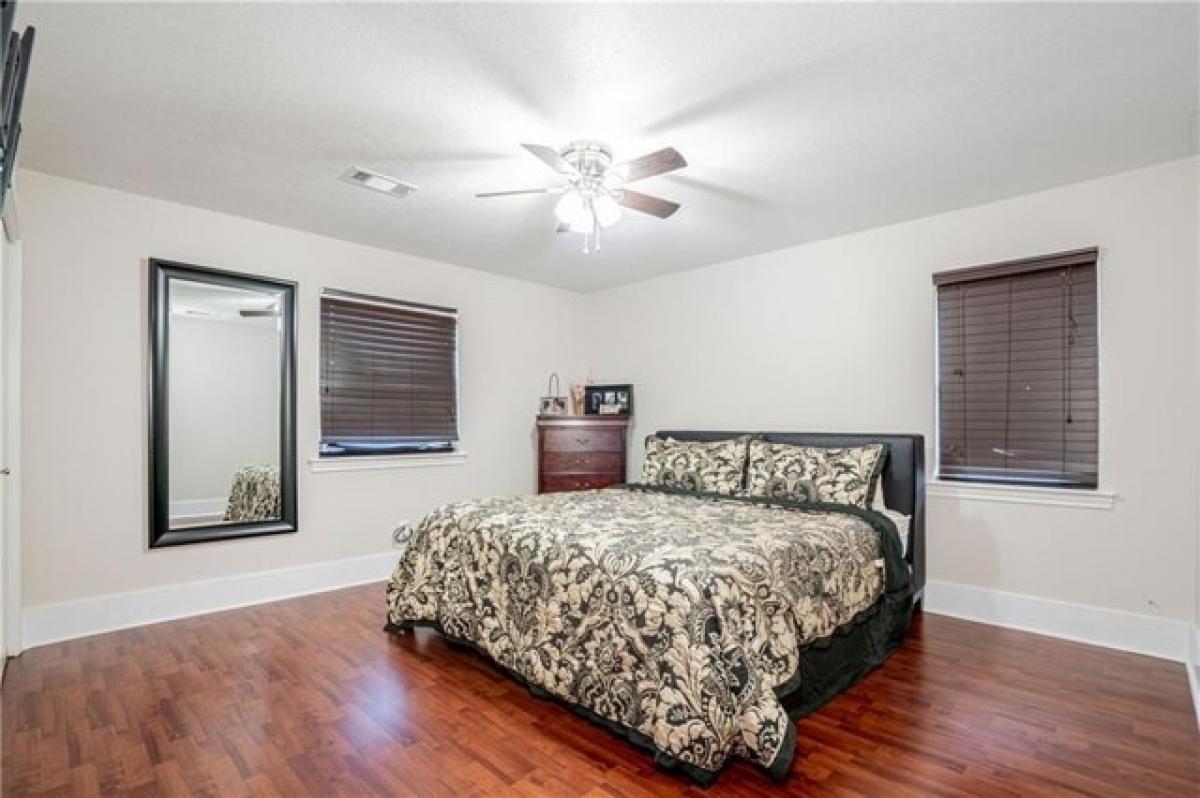 Picture of Home For Sale in Kenner, Louisiana, United States