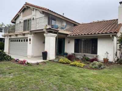 Home For Sale in Solana Beach, California