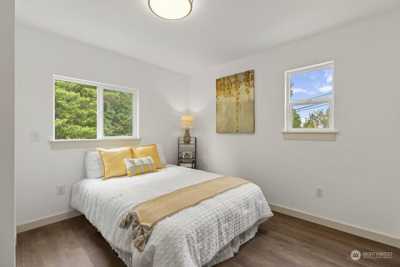 Home For Sale in Edmonds, Washington